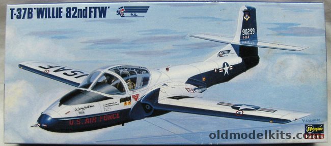 Hasegawa 1/72 T-37B Willie 82nd FTW, SP37 plastic model kit